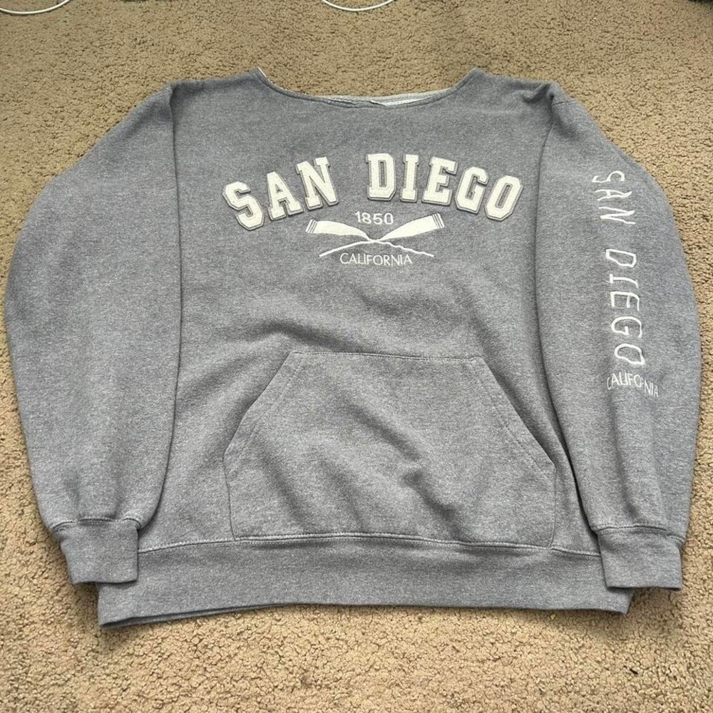Vineyard Authentic Vintage Grey San Diego crewneck sweatshirt‎